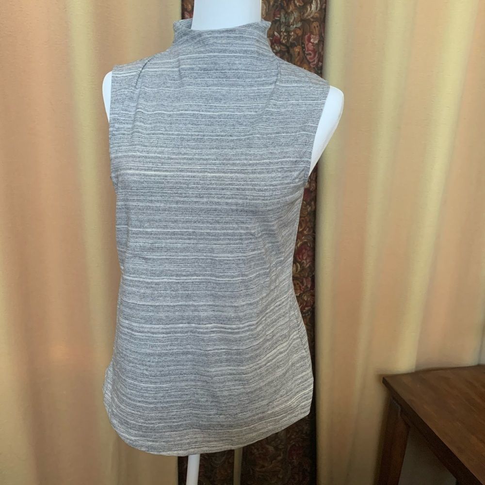 NIC+ZOE Gray Striped Tank Top